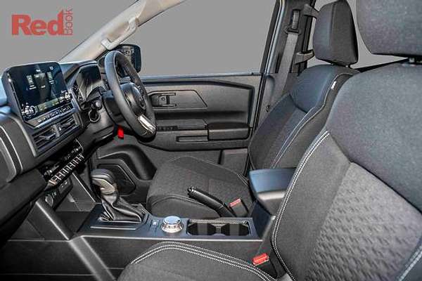 2025 Mitsubishi Triton GLX-R MV 4X4