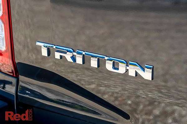 2025 Mitsubishi Triton GLX-R MV 4X4