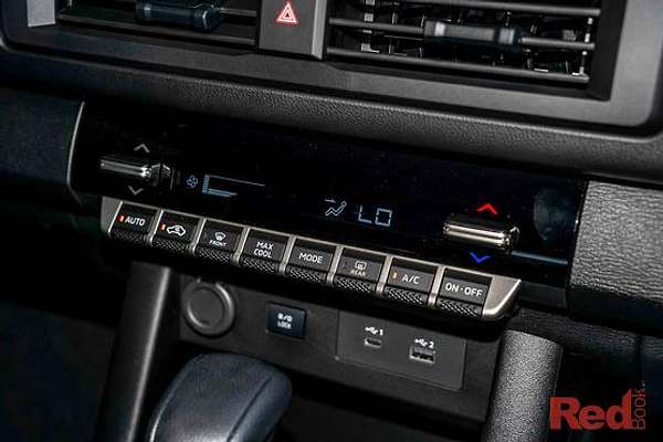 2025 Mitsubishi Triton GLX-R MV 4X4