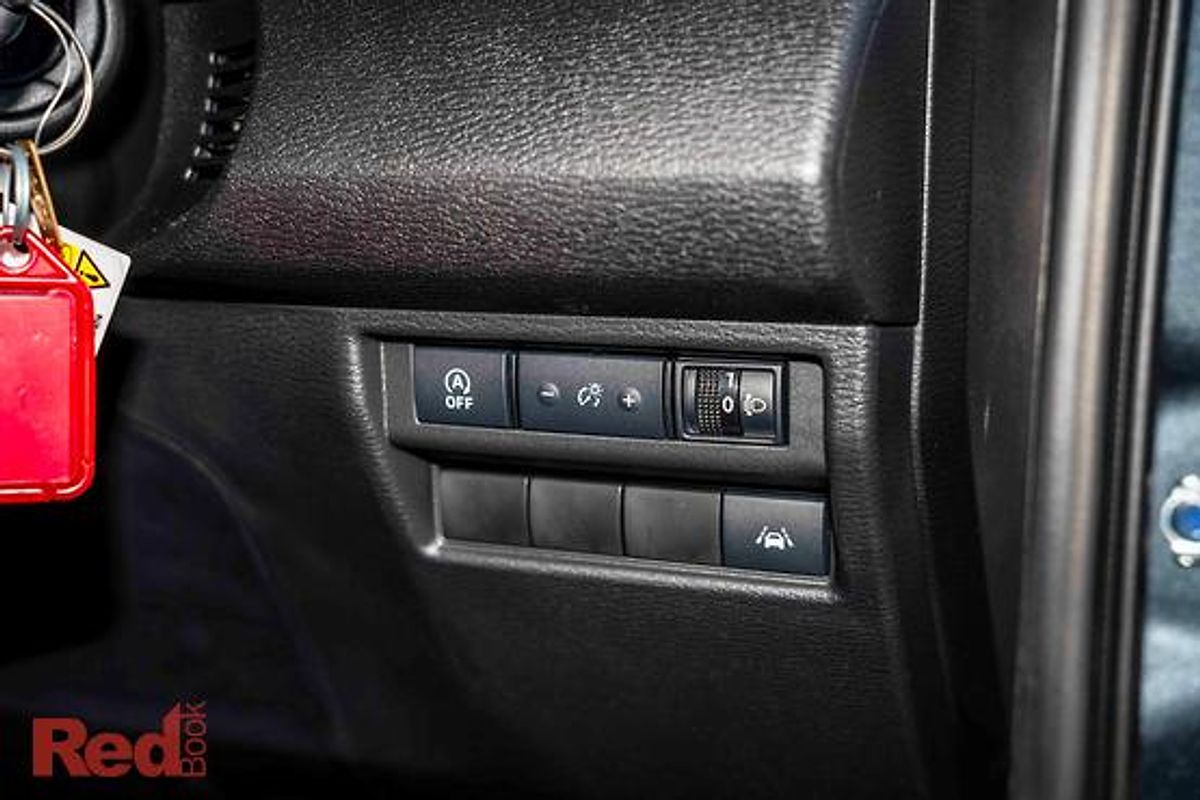 2025 Mitsubishi Triton GLX-R MV 4X4
