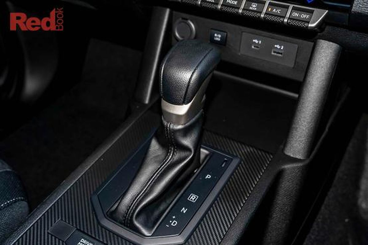 2025 Mitsubishi Triton GLX-R MV 4X4