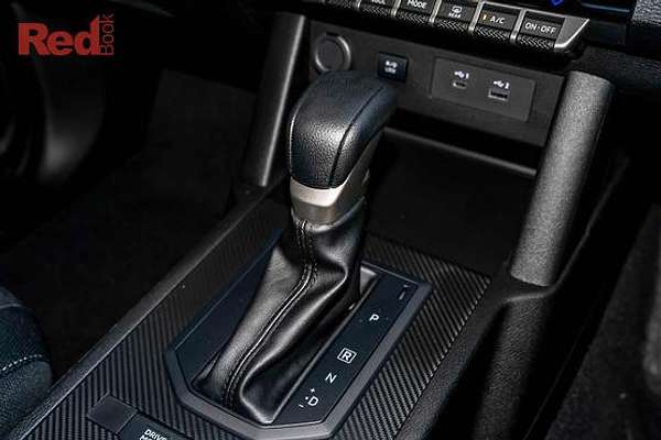 2025 Mitsubishi Triton GLX-R MV 4X4