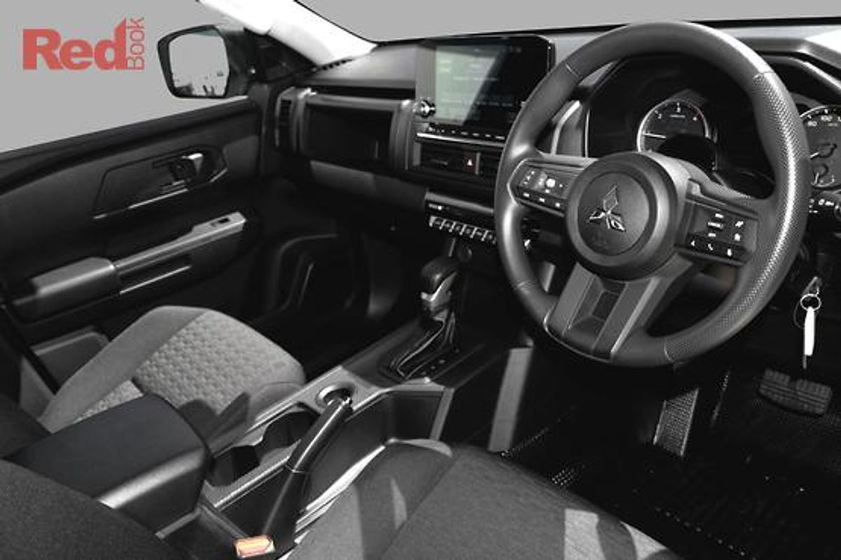 2025 Mitsubishi Triton GLX MV Rear Wheel Drive
