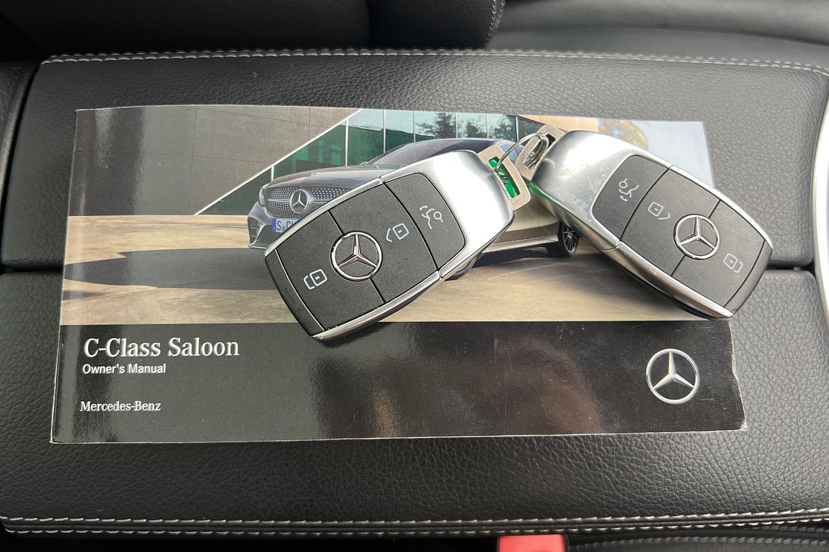 2021 Mercedes-Benz C-Class C300 W205
