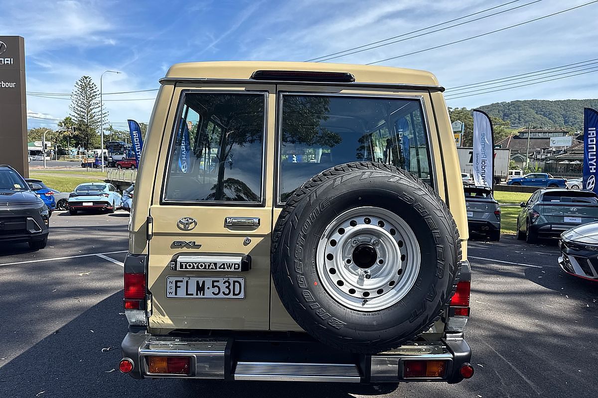2024 Toyota Landcruiser GXL Troopcarrier VDJL78R