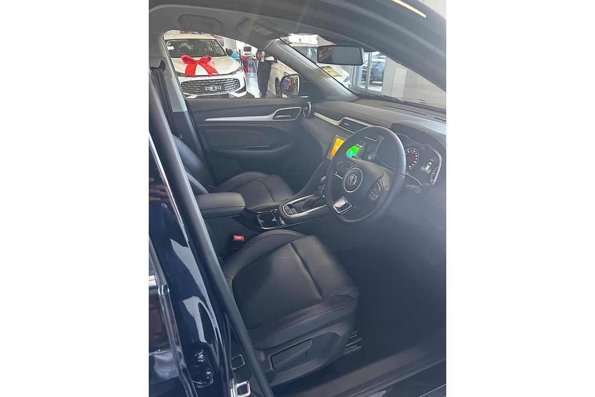 2024 MG ZST Excite