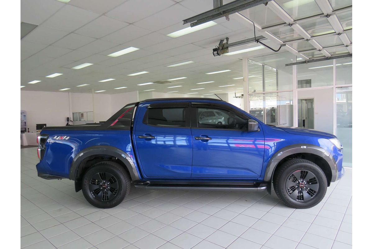 2022 Isuzu D-MAX X-TERRAIN 4X4