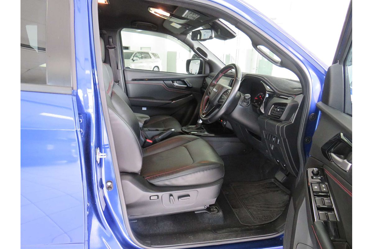 2022 Isuzu D-MAX X-TERRAIN 4X4