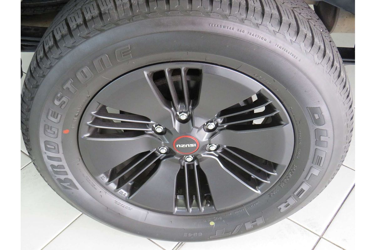 2022 Isuzu D-MAX X-TERRAIN 4X4