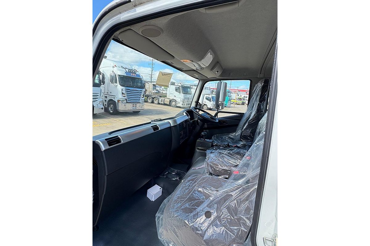 2024 Fuso Fighter 2427