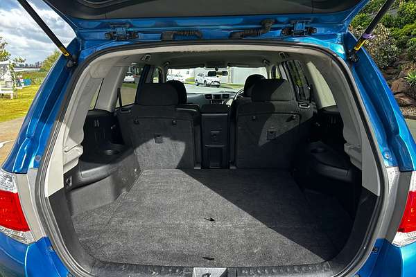 2012 Toyota Kluger KX-R GSU40R