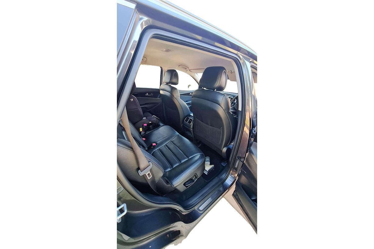 2016 Kia Sorento SLi UM