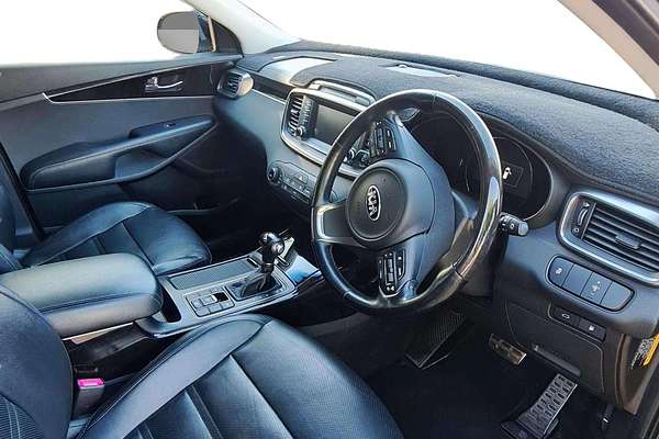 2016 Kia Sorento SLi UM