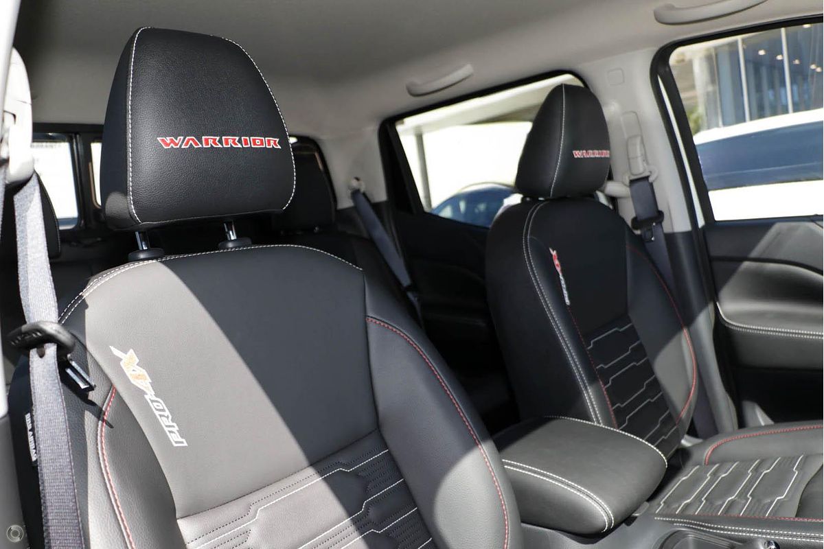 2024 Nissan Navara PRO-4X Warrior D23 4X4
