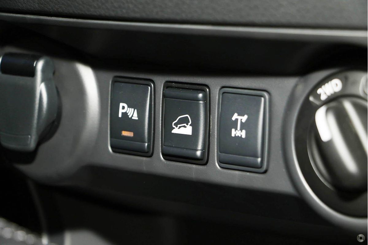 2024 Nissan Navara PRO-4X Warrior D23 4X4