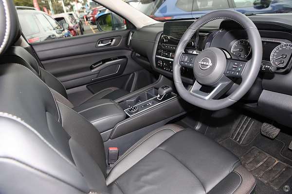 2024 Nissan Pathfinder Ti R53