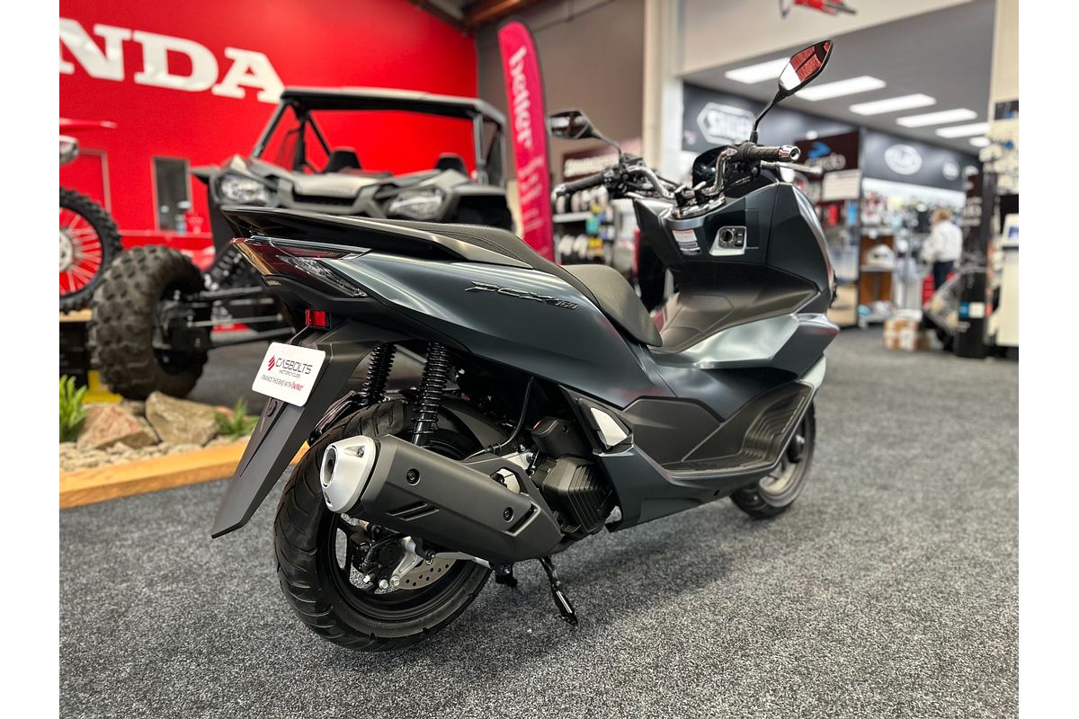 2025 Honda PCX160