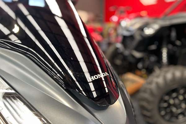 2025 Honda PCX160
