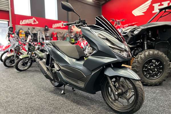 2025 Honda PCX160