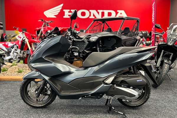 2025 Honda PCX160