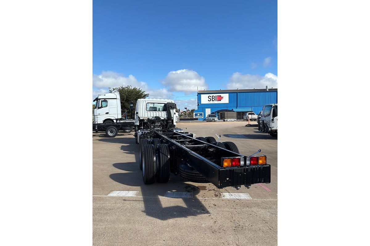 2024 Fuso Fighter 2427