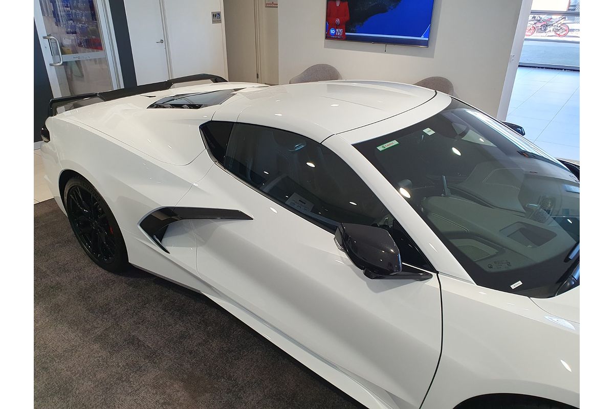 2024 Chevrolet Corvette Stingray 2LT C8