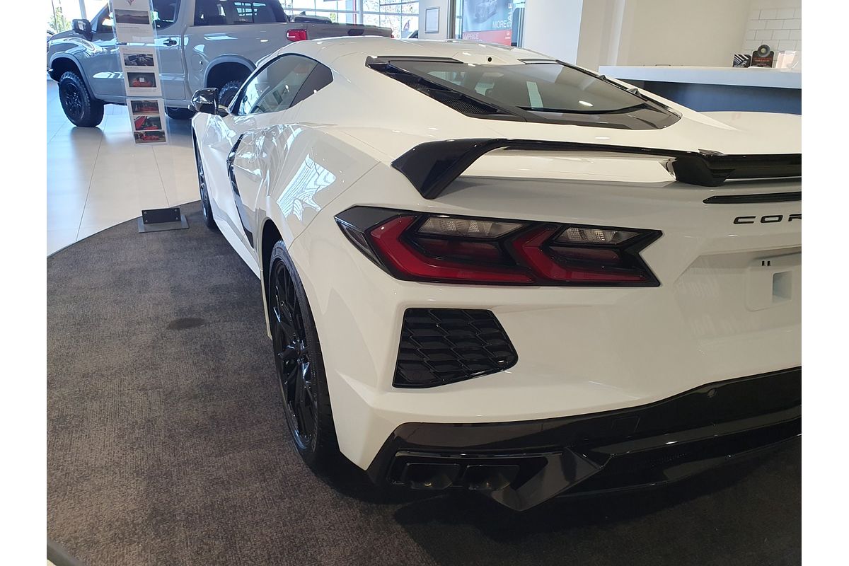 2024 Chevrolet Corvette Stingray 2LT C8