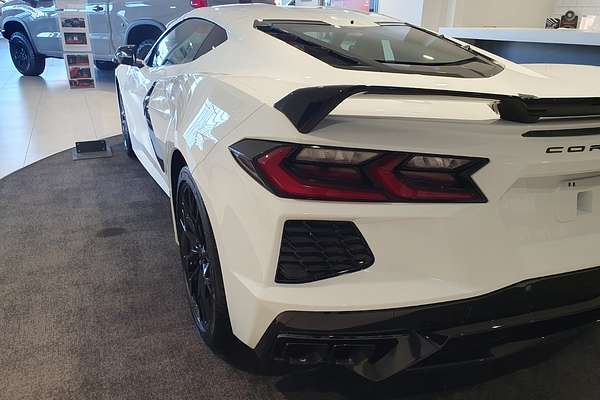 2024 Chevrolet Corvette Stingray 2LT C8