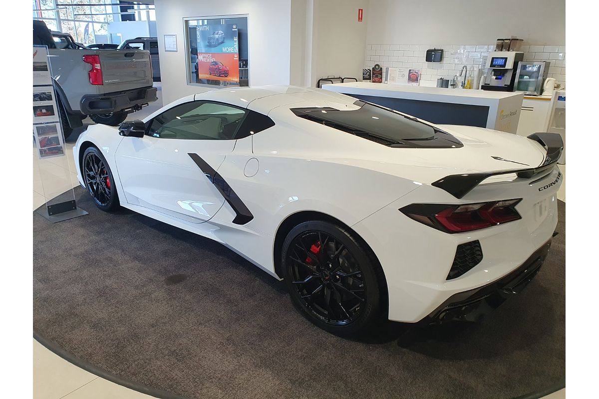 2024 Chevrolet Corvette Stingray 2LT C8