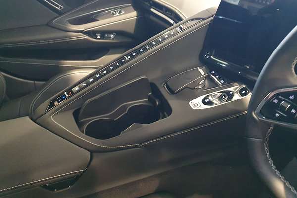 2024 Chevrolet Corvette Stingray 2LT C8