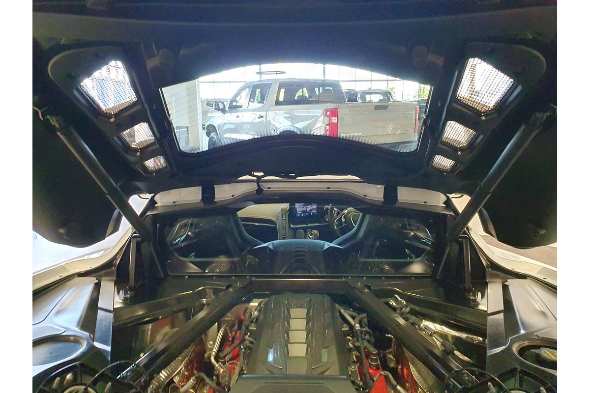 2024 Chevrolet Corvette Stingray 2LT C8