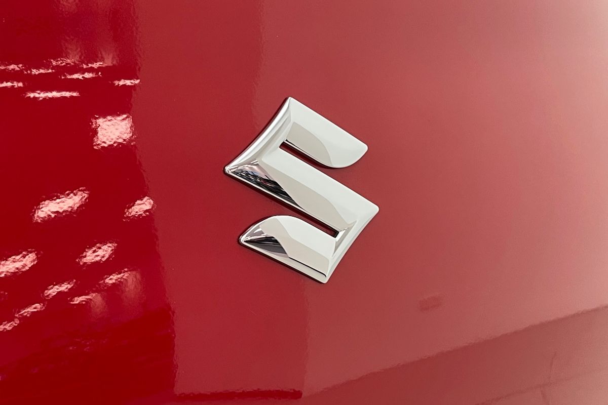2019 Suzuki Swift GL Navigator AZ