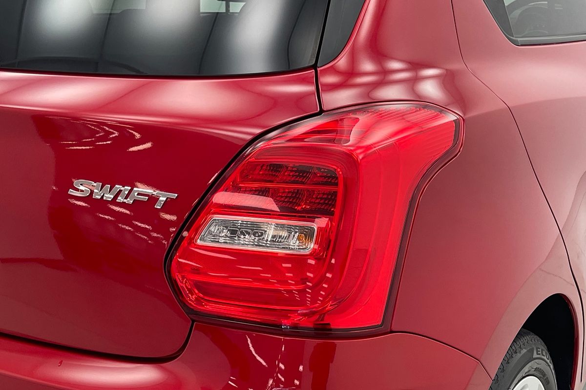 2019 Suzuki Swift GL Navigator AZ