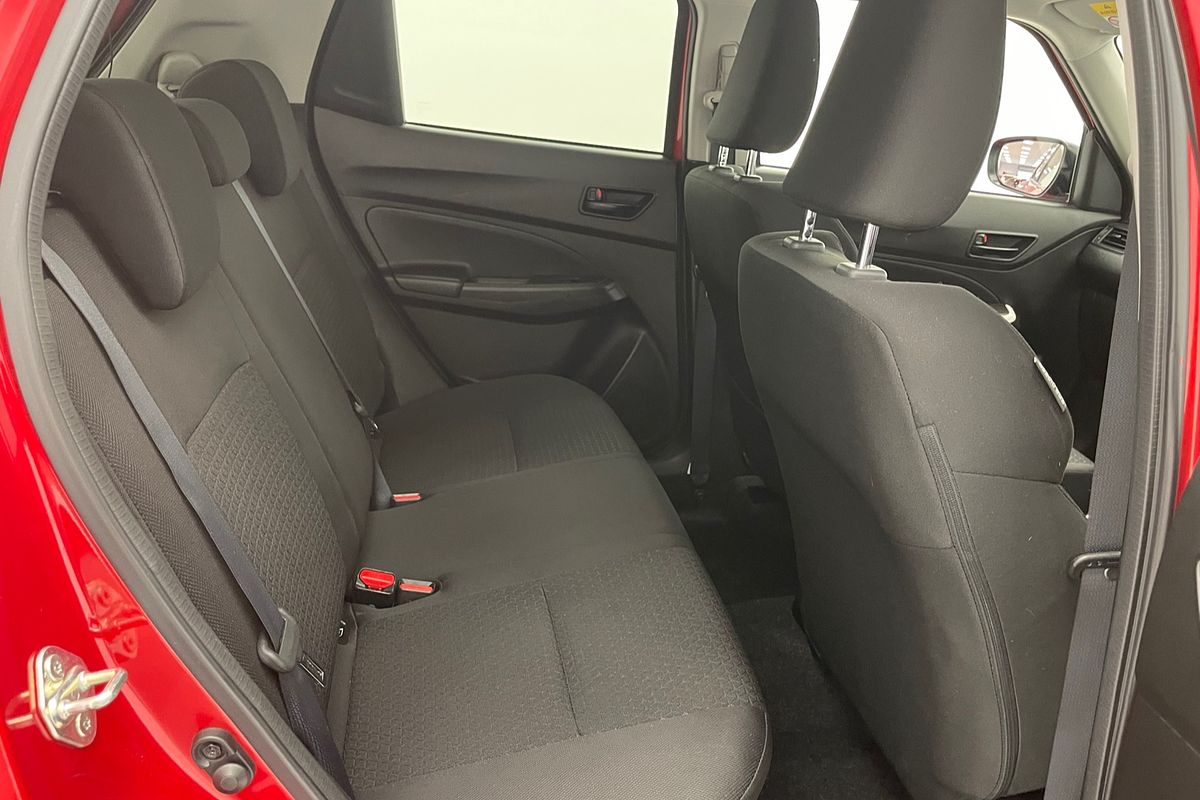 2019 Suzuki Swift GL Navigator AZ