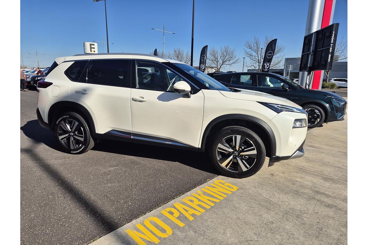 2024 Nissan X-TRAIL Ti T33