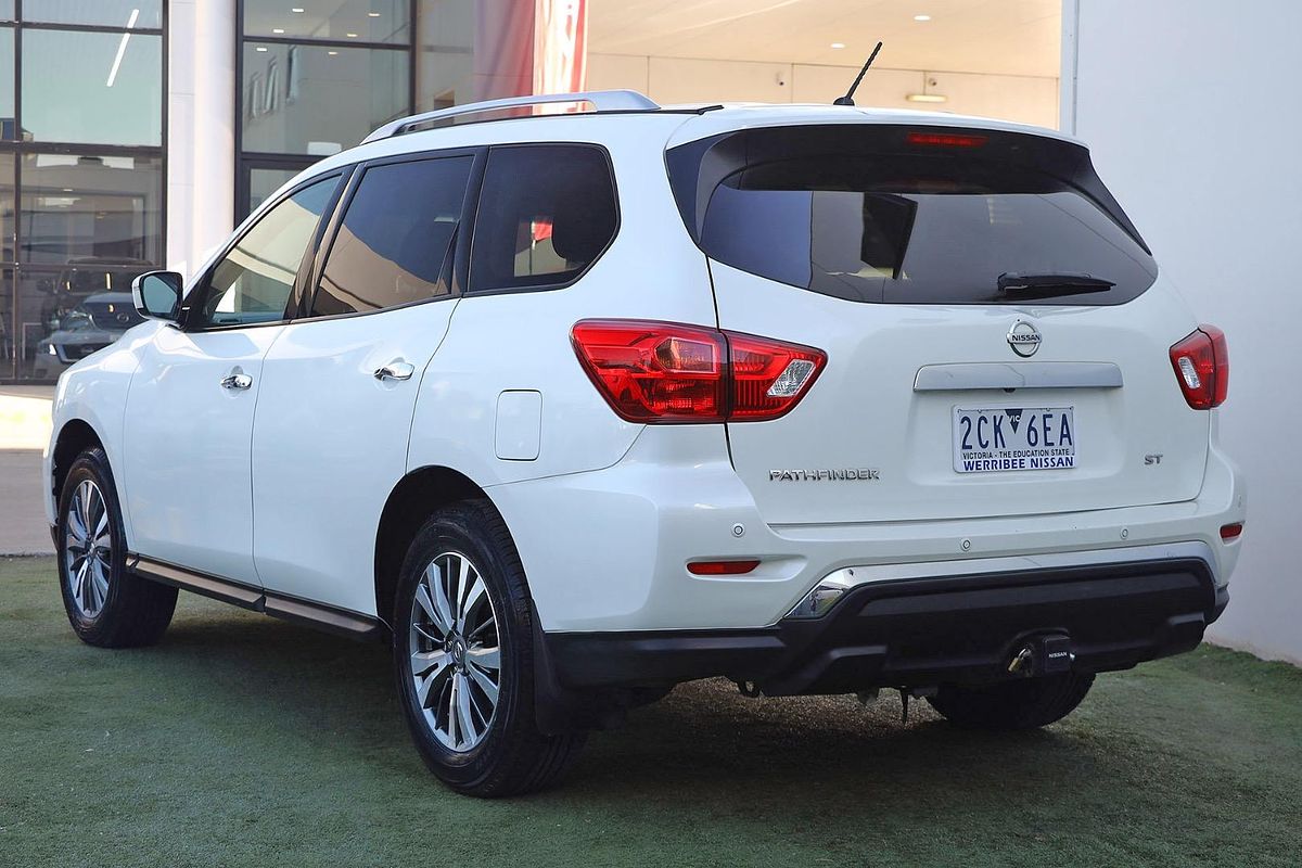 2019 Nissan Pathfinder ST R52 Series III