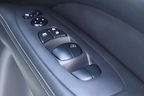 2019 Nissan Pathfinder ST R52 Series III