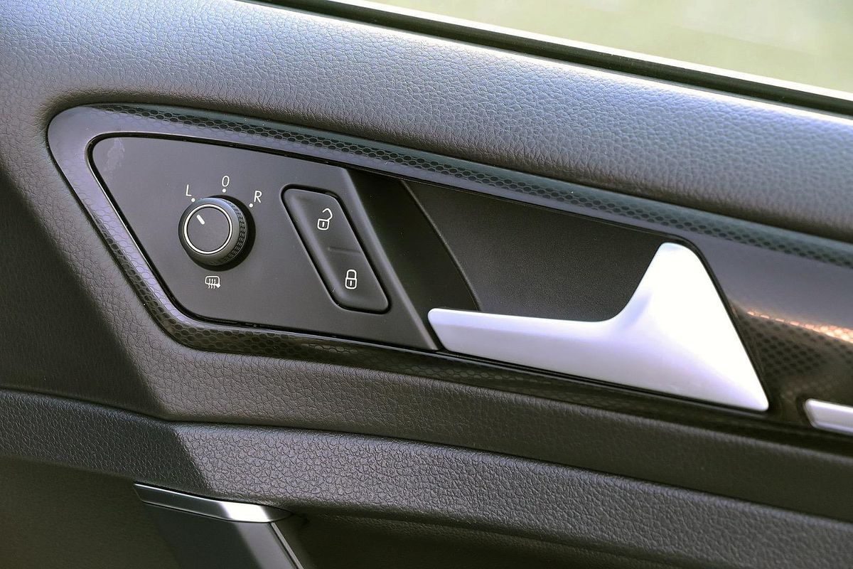 2016 Volkswagen Golf 110TSI Highline 7