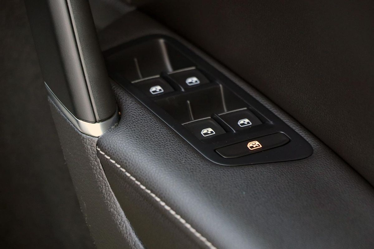 2016 Volkswagen Golf 110TSI Highline 7
