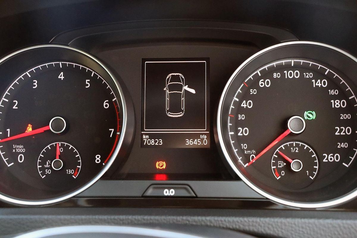 2016 Volkswagen Golf 110TSI Highline 7