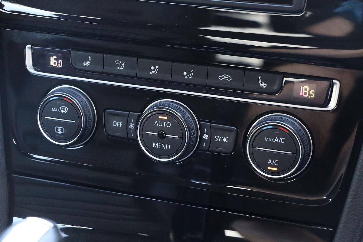 2016 Volkswagen Golf 110TSI Highline 7