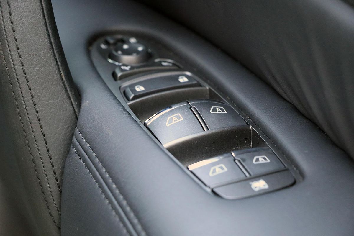 2024 Nissan Patrol Ti Y62
