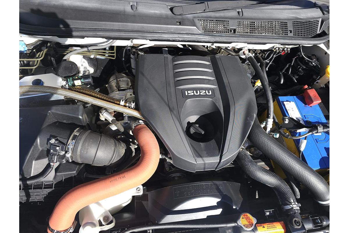 2017 Isuzu MU-X LS-T