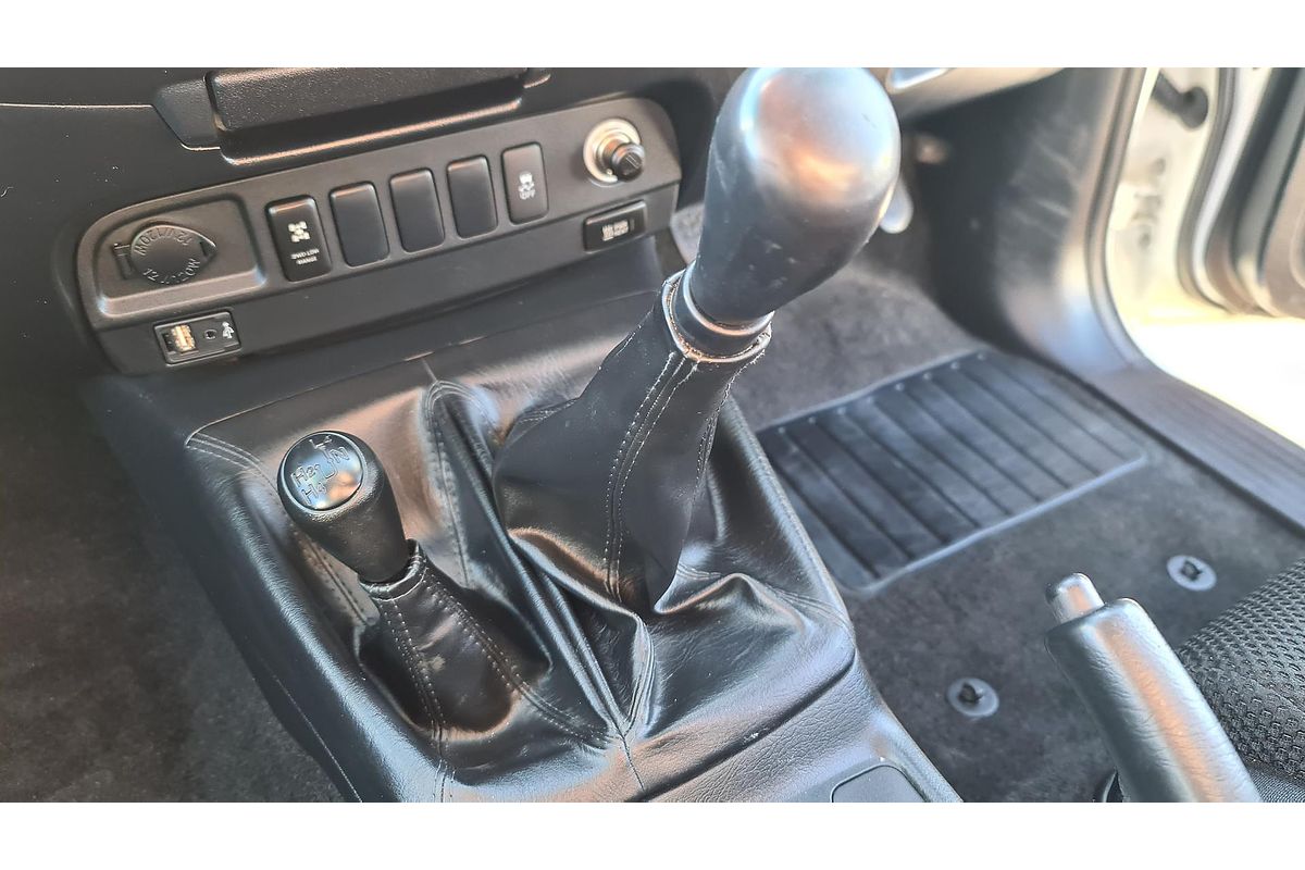 2014 Toyota Hilux SR5 KUN26R 4X4
