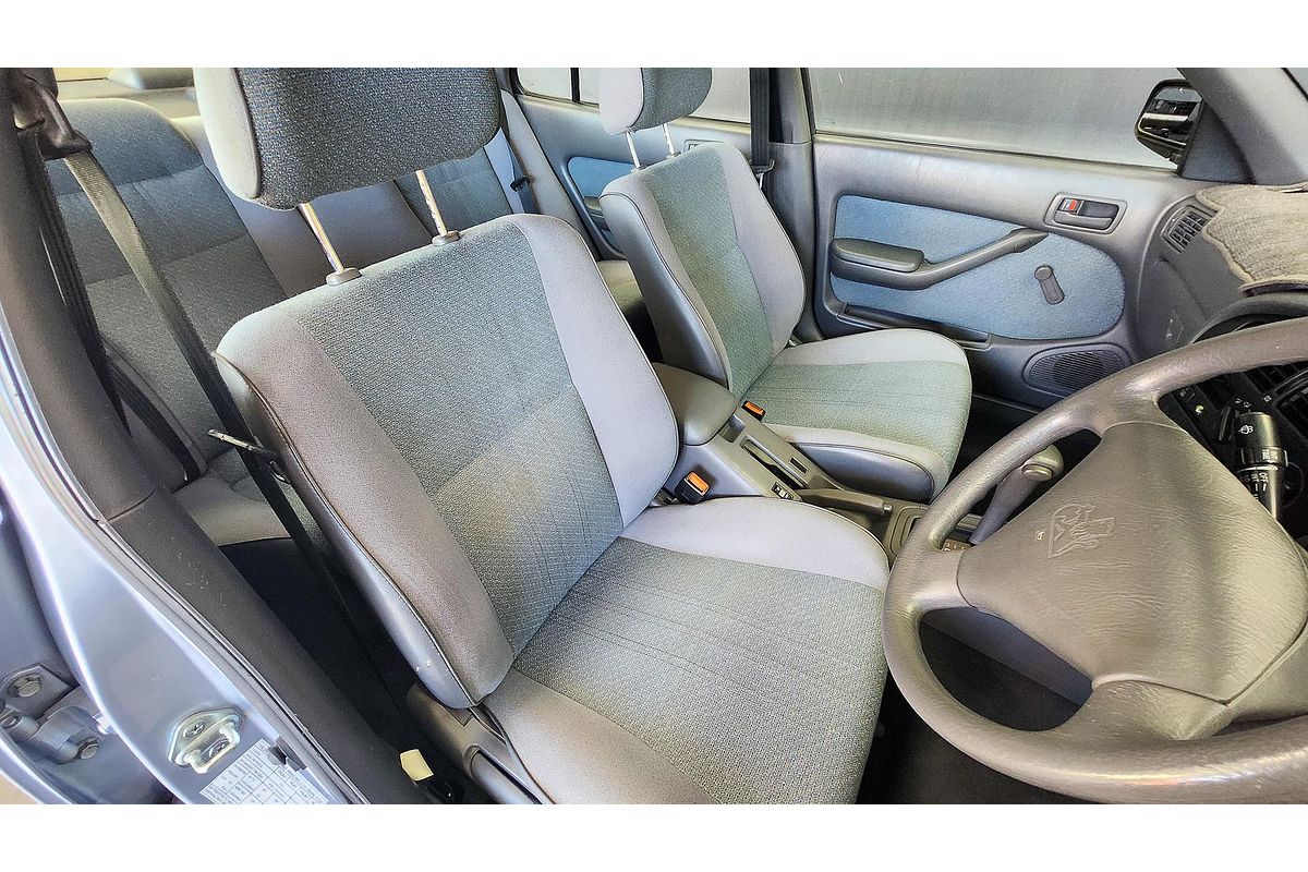 1995 Holden Apollo SLX JM