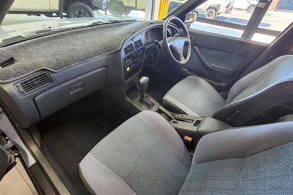 1995 Holden Apollo SLX JM