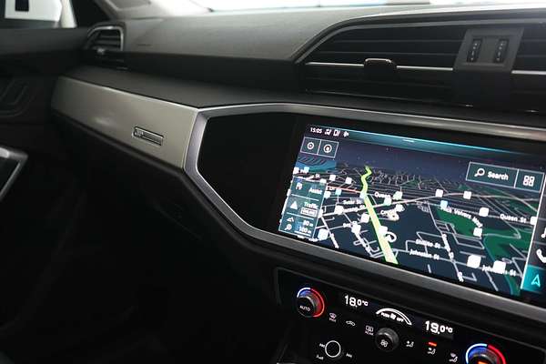 2020 Audi Q3 35 TFSI S line F3