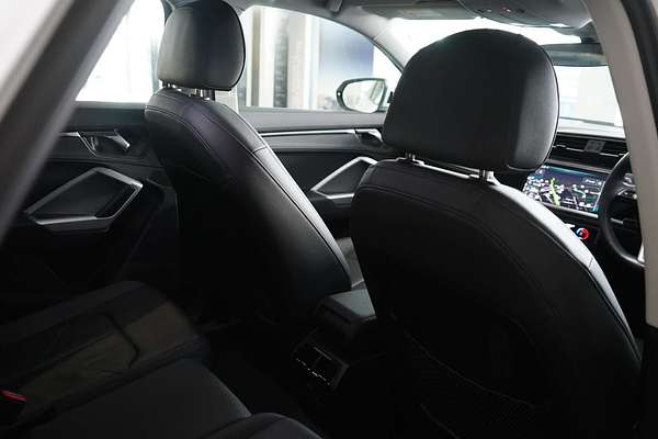 2020 Audi Q3 35 TFSI S line F3