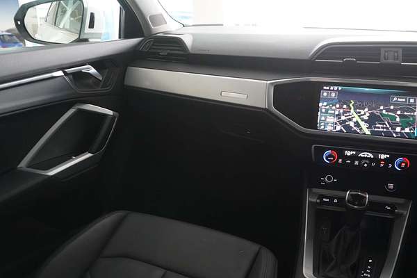 2020 Audi Q3 35 TFSI S line F3