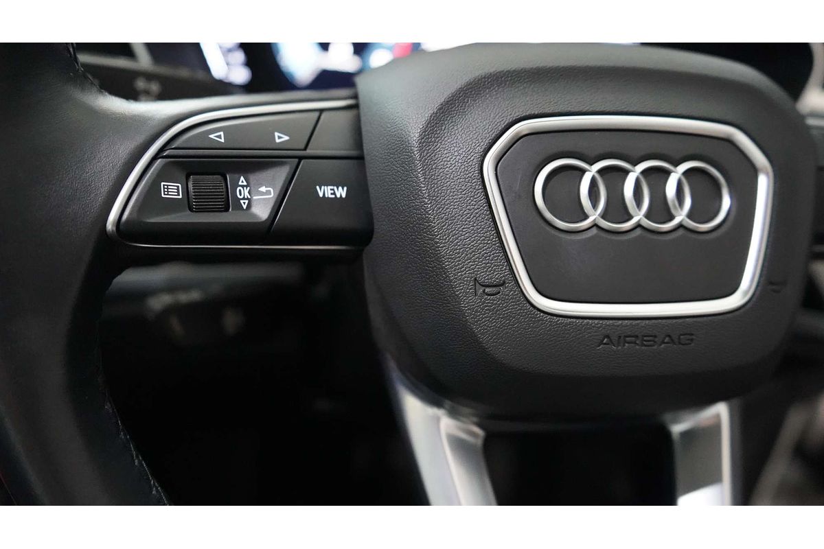 2020 Audi Q3 35 TFSI S line F3